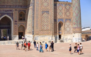 Russia to expand cooperation with Uzbekistan in tourism