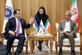 Обсуждены перспективы взаимного сотрудничества между Узбекистаном и Ираном