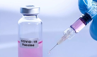 Швейцария Credit Suisse таҳлилчилари "Спутник V" вакцинасини баҳолашди