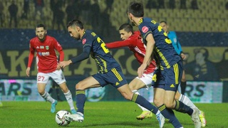 Завязалась интрига