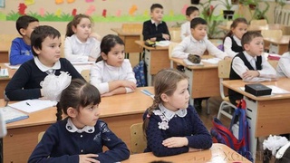 Все школы Ташкента перешли на традиционную форму обучения