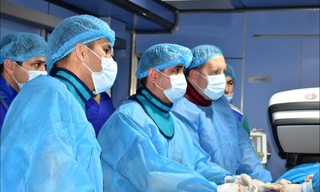 Qashqadaryoda ilk bor 2 nafar bemorning ishlab turgan yuragida noyob operatsiya oʻtkazildi