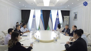 Министр ИКТ обсудил с ректором Пучонского университета Южной Кореи вопросы развития IT-образования в Узбекистане