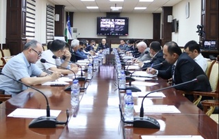 Адвокат бўлиш учун юридик мутахассислик бўйича икки йиллик иш стажи бўлиши талаби бекор қилиниши мумкин