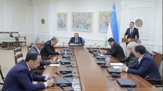 Если праздник выпадает на воскресенье, то следующий рабочий день объявляется выходным?