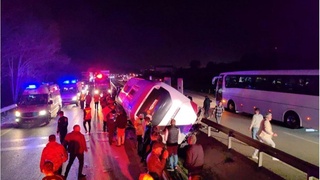A bus carrying tourists overturned in Turkey