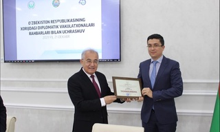 Milliy markazda Oʻzbekistonning xorijdagi elchilari bilan uchrashuv boʻldi