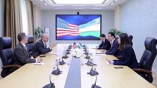 АҚШ пен Өзбекстан екіжақты ынтымақтастықтың болашғын талқылады