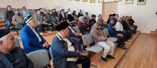 Эъзозу эътибордан кўнгиллар шод