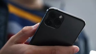 Энг қиммат смартфоннинг нархи рекорд даражада тушиб кетди