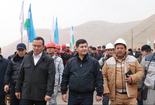 На месторождении «Шаргунькумир» Сурхандарьинской области вновь началась добыча угля