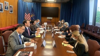 АҚШ Меҳнат вазирлиги: Ўзбекистон мажбурий меҳнатга барҳам беришда мисли кўрилмаган ютуқларга эришди