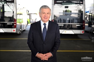 The President travels by public transport and gets acquainted with the quality of services