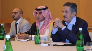 Вазири энергетика бо роҳбари “ACWA Power” гуфтушунид кард