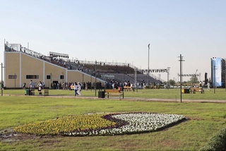 Нурафшон шаҳрига ярашган амфитеатр