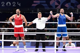 Австралиялик боксчи Баҳодир Жалоловдан реванш олмоқчи