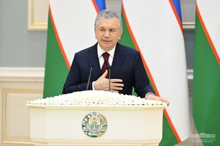 "Мана, биз бирлашиб, ҳамжиҳат бўлиб ҳаракат қилсак, қандай буюк халқ, қандай буюк Ватанмиз!" — Президент
