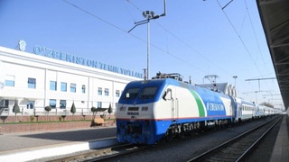 Эндиликда поездлар тўхтаб турганида ҳам вагон кондиционерлари ўчмайдиган бўлади