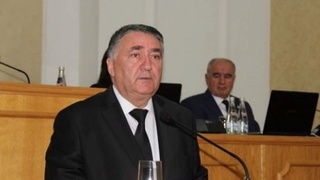 Тожикистон транспорт вазири ўз жонига қасд қилишга уринган