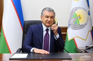 Shavkat Mirziyoyev congratulates World Chess Olympiad winners