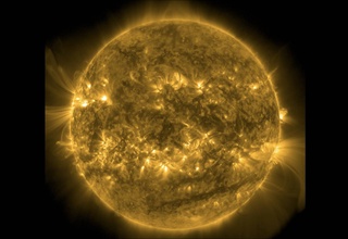 На Солнце произошла вспышка близкая к классу Х