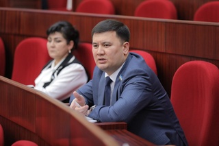 Сув кодексини тасдиқлаш лойиҳаси Сенатга юборилди