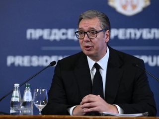 Сербия Президенти Александр Вучич истеъфога чиқишини эълон қилди
