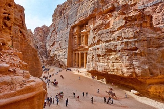 Ўзбекистонликлар сентябр ойидан Иорданияга визасиз бориши мумкин