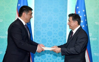 Vladimir Norov received the newly appointed Ambassador of the Kyrgyz Republic