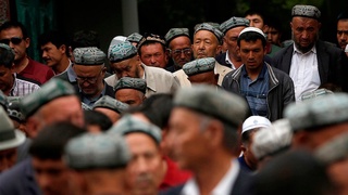 Tramp yangi qonunni imzoladi