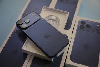 Дар фурудгоҳи Намангон “iPhone 17”-и 160 миллион сӯмина мусодира карда шуд