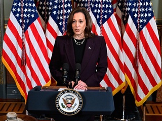 Ижтимоий сўров: Сайловчилар Ҳаррисни Трампга нисбатан кўпроқ қўллаб-қувватламоқда