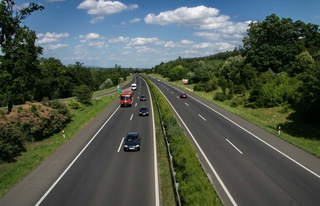 Венгрия билан транспорт соҳасидаги ҳамкорлик ривожлантирилади