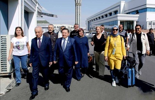 Hech qaysi muolaja inson mehriga teng kelmaydi