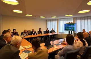 Өзбекстан делегациясы Страсбург қаласында Еуропа парламентінің  депутаттарымен кездесті