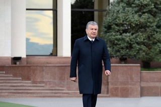 President departs for Namangan