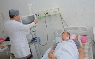 Сурхондарёда ўтказилаётган соғломлаштириш акцияси доирасида ота фарзандига, ака ўз укасига бир буйрагини берди