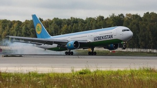 Тошкентдан учган самолёт Душанбе аэропортига қўнолмади