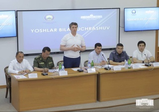 Шавкат Умурзаков встретился с молодежью