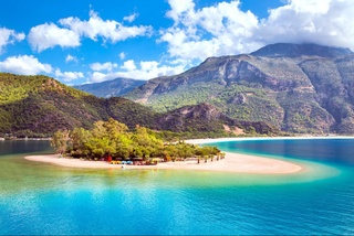 Табиий уйғунлик ва осойишталик, тарих ҳамда жонли ҳаётнинг мукаммал комбинацияси