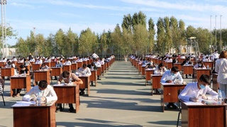 1-сменада 37 нафар абитуриент тестдан четлаштирилди