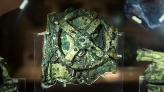 The mysterious antikythera mechanism may be the lunar calendar