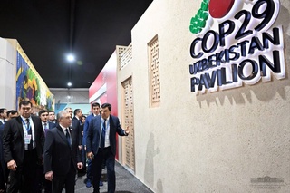 The President of Uzbekistan visits the National Pavilion at COP29