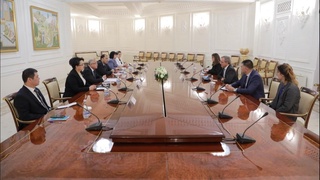 Европа парламенти депутати Т.Мариани билан учрашув