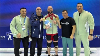 Узбекистанский тяжелоатлет стал четырехкратным чемпионом Азии