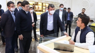 Шуҳрат Содиқов Самарқанд ёшлари билан учрашди