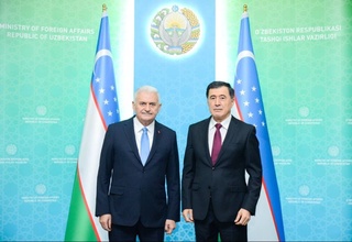 Владимир Норов бо раиси Шӯрои пирони Созмони кишварҳои туркӣ мулоқот кард