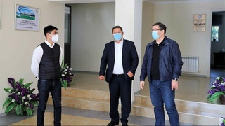 Адлия вазири Қорақалпоғистондаги хусусий нотариуслар фаолияти билан танишди