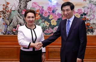 Олий Мажлис Сенати Раиси Хитой Халқ Республикасига ташрифи доирасида бир қатор учрашувлар ўтказди