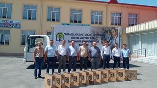 "Бир миллион дастурчи" лойиҳаси доирасида мактабларга замонавий компьютер жамланмалари етказиб берилди